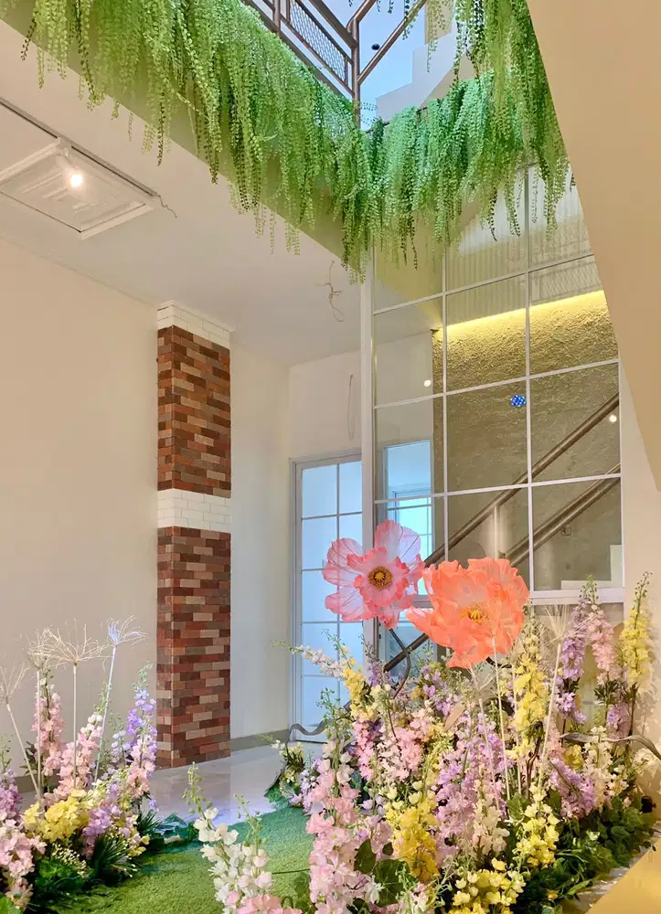 Ruko 3,5 Lantai (ada Lift) Parisian di Bintaro Lokasi Super Strategis