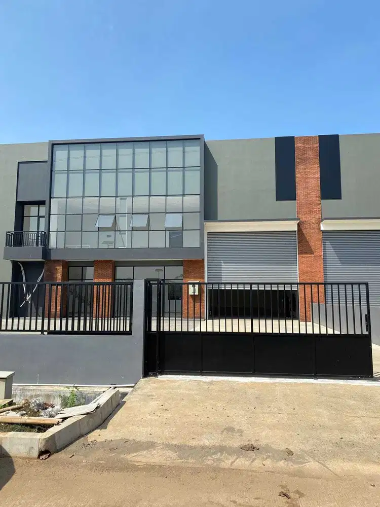 Di jual gudang New brand 2 lantai di legok