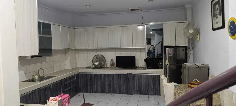 Ruko 3 lantai di Jl. Sunter Karya, Podomoro, dekat Sunter Mall