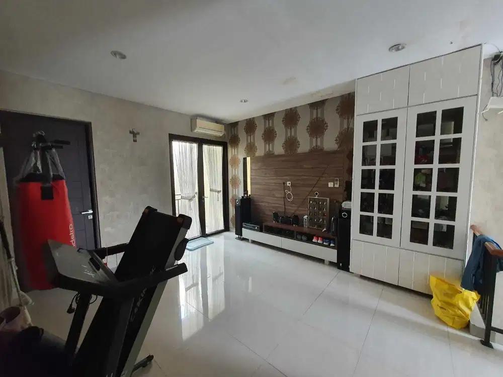 Dijual rumah furnished cluster Asera one south harapan indah Bekasi