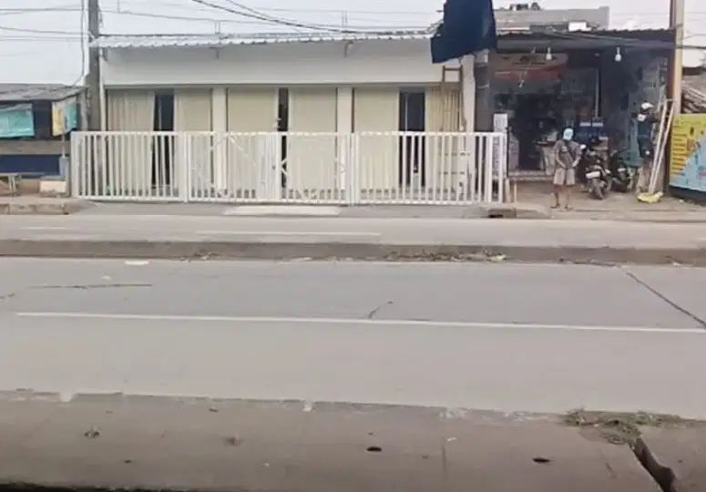 Dijual / Disewa Ruang usaha Cikande jl Raya Serang 1,25 M Nego