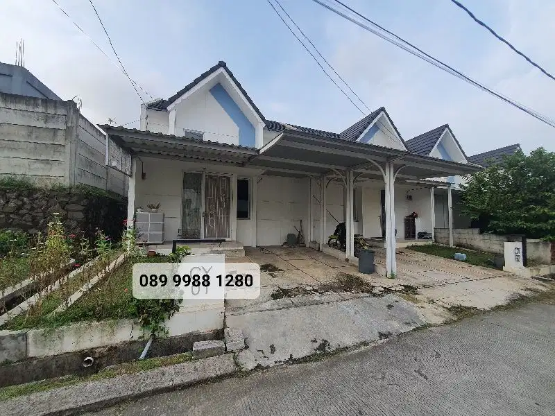 Rumah cantik hoek di Talaga Bestari cluster The Forest Tangerang