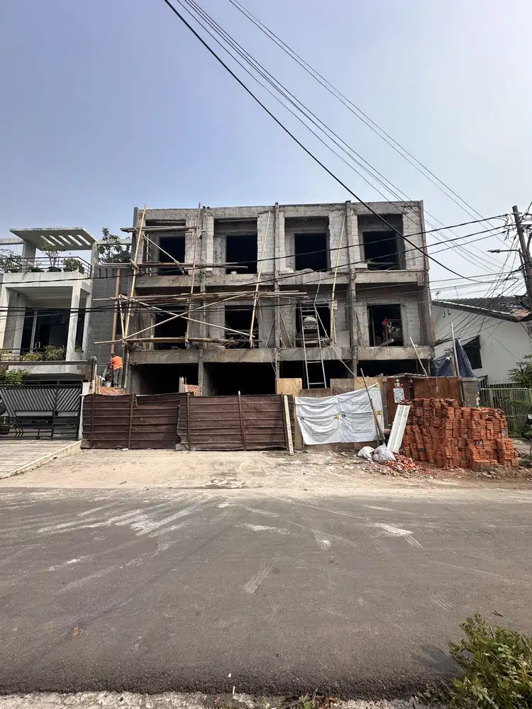 RUMAH MEWAH 3 LANTAI TANJUNG DUREN DEKAT CENTRAL PARK