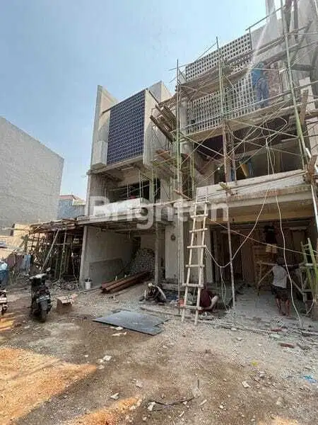 Rumah Taman Permata Buana Solite Premium 3 Tingkat Townhouse Uk 60m2