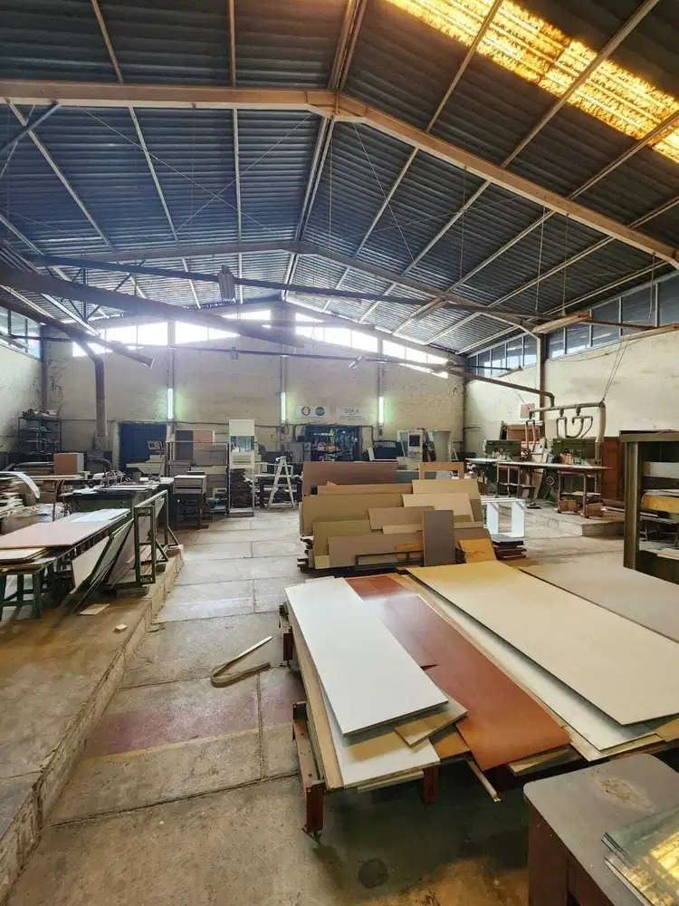 Gudang strategis siap pakai di Danau Sunter Barat - Jakarta Utara