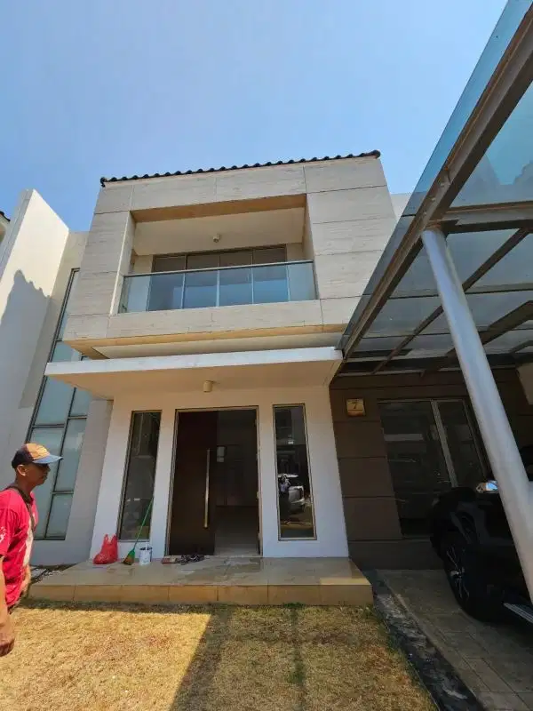 Di jual Rumah Golf Island Pik Jakarta utara