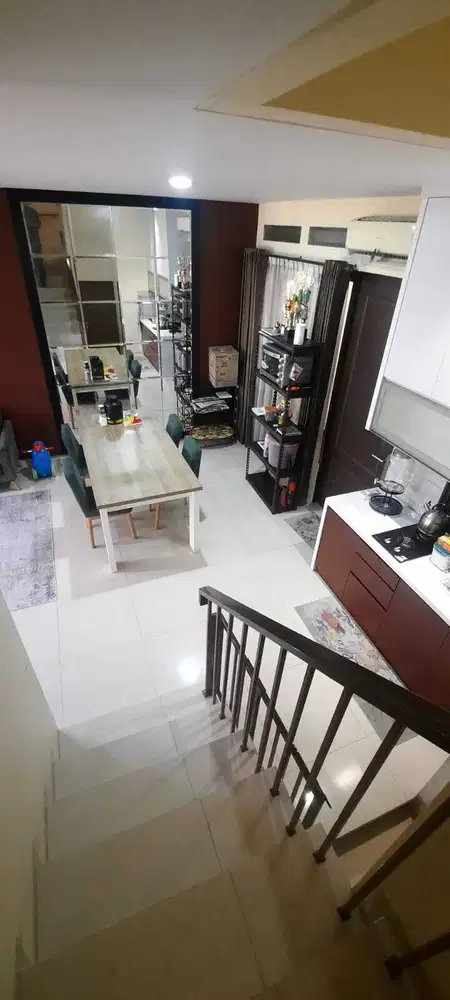 Rumah Dijual SEMI FURNISHED di Pamulang Dekat UNPAM Tangsel SHM