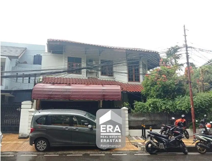 Rumah Hook 2 Lantai Murah di Komplek Pulomas Jaktim