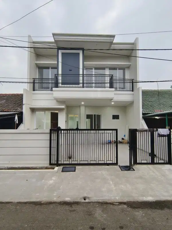 Rumah BSD Baru Jadi Siap Pakai 4 Kamar Tidur Semua Kmr mnd dlm