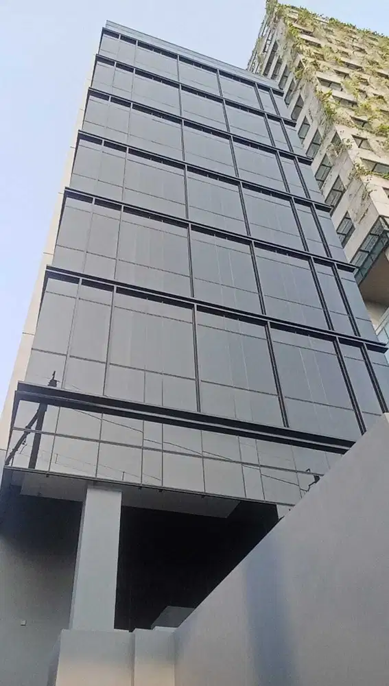 Gedung Baru Ruang Usaha Di Pinggir Jalan  Fatmawati Jakarta Selatan