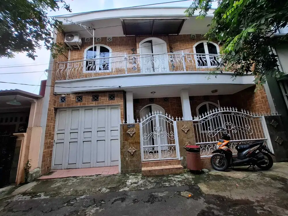 Rumah dijual 2 lt baru dibawah harga di perum Tanah Baru Bogor