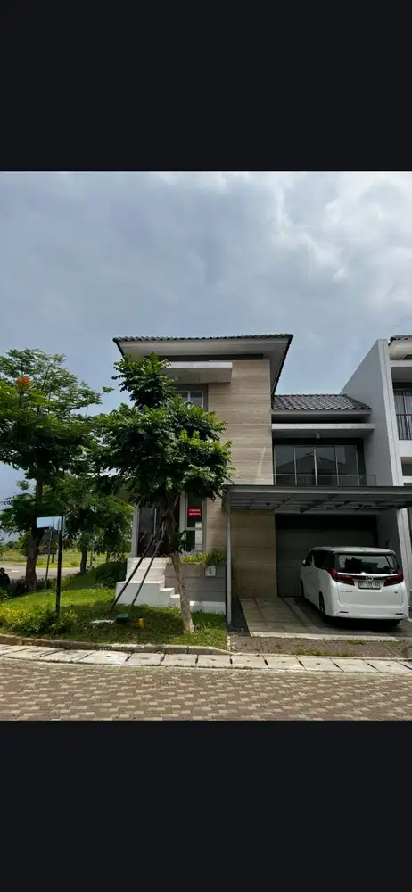 RUMAH MEWAH GOLF ISLAND PIK2