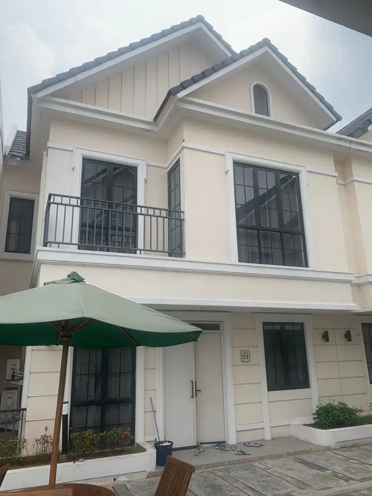 Rumah Minimalis 3 Lantai Siap Huni, Cluster Scarlet, Lavon