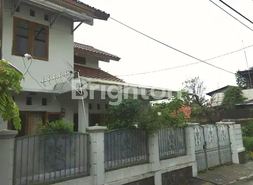 RUMAH DI PONDOK SUKMAJAYA DEPOK