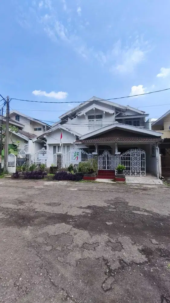 Dijual Rumah Sektor 3 Bintaro Jaya Tangsel