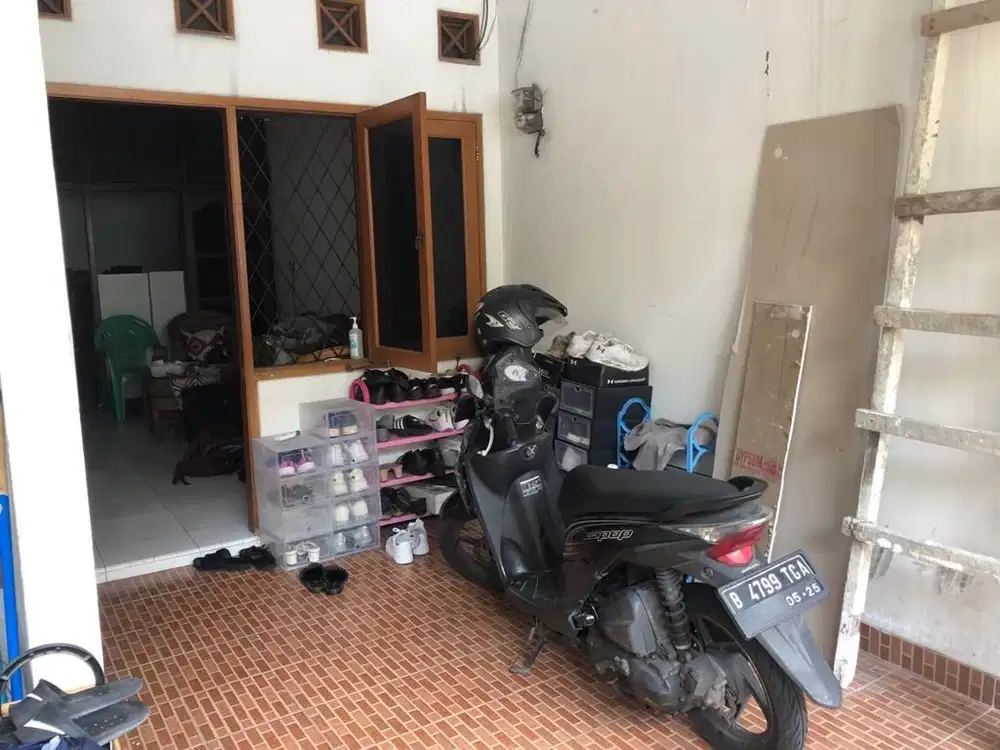 Rumah Standar Bagus 2 Lantai Siap Huni Rawamangun ,Jakarta Timur