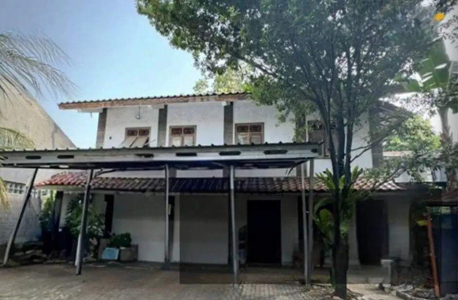 Rumah 2 Lantai di Haji Usman Rempoa, Selangkah ke MRT Lebak Bulus