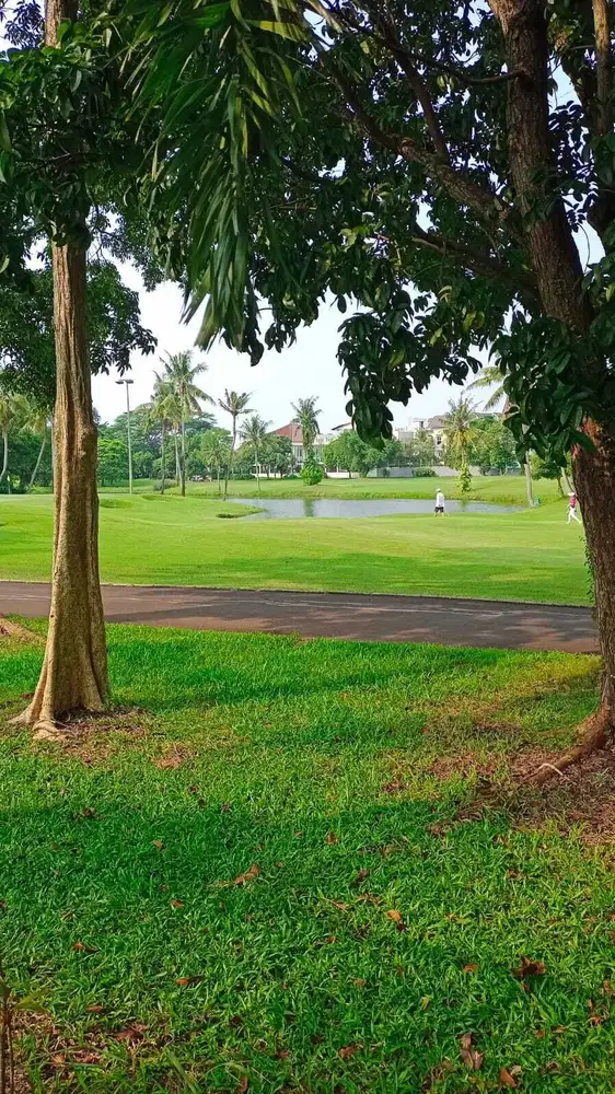 Di jual kavling rumah view golf modernland