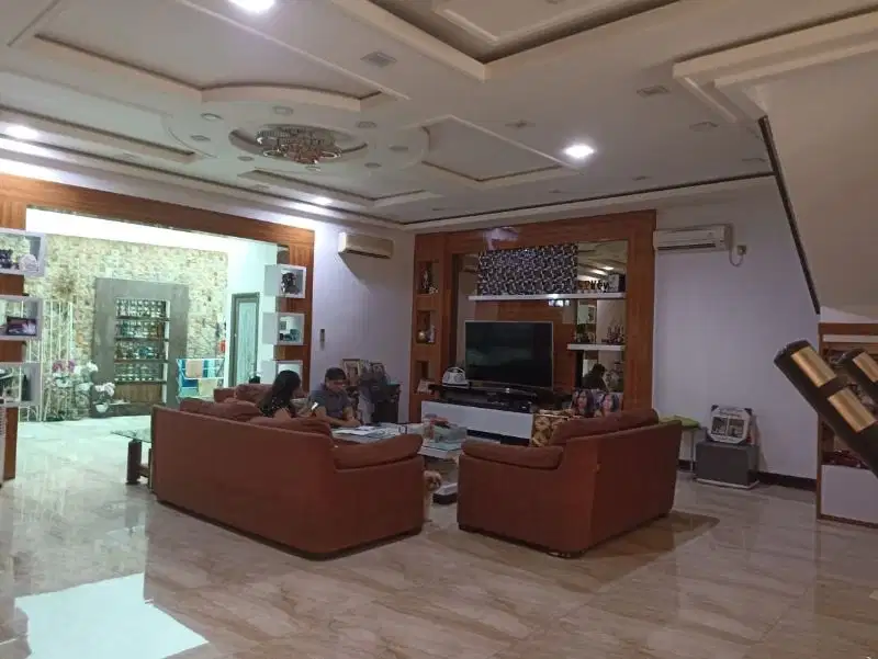 Dijual rumah mewah sunter garden