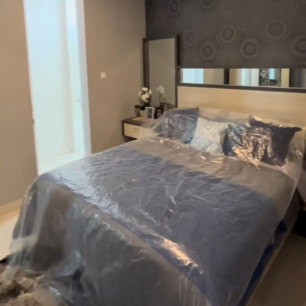 FURNISHED RUMAH CANTIK DI KEMBAR