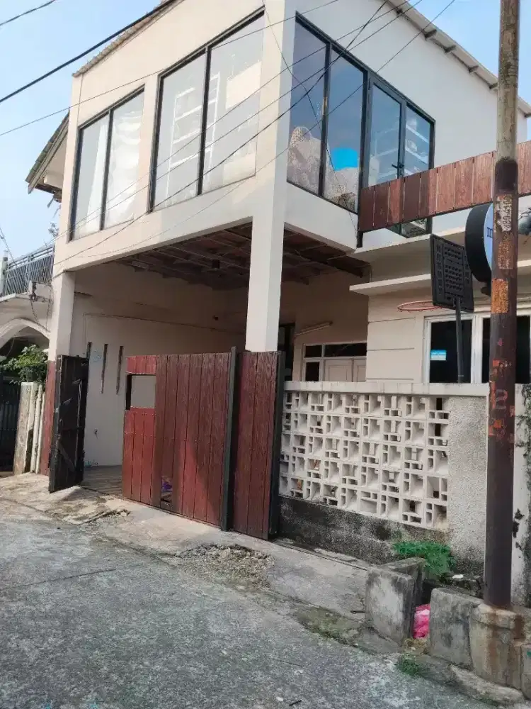 Dijual rumah 2 lantai bangunan baru LT 109 di pekayon bebas banjir
