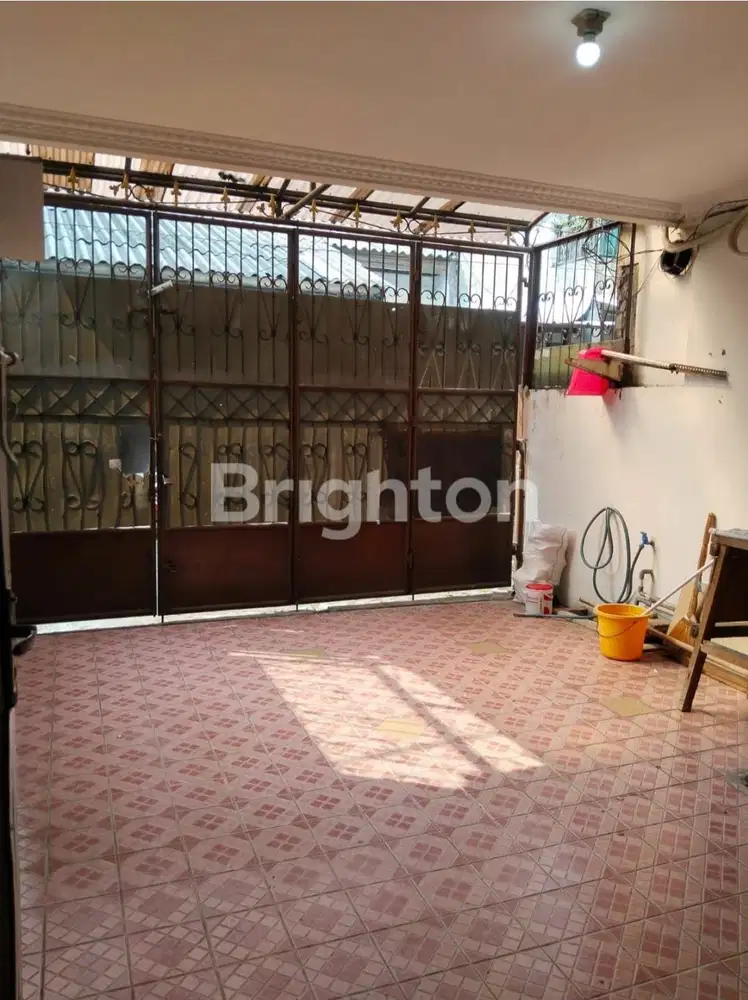 Dijual Cepat Rumah Duri Kepa, Jakarta Barat, SHM Ukuran 4x13 (FS001)