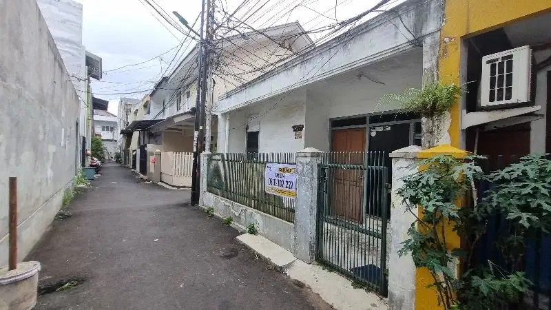RUMAH TANJUNG DUREN 1.5 LANTAI DALAM GANG TIDAK BISA DILALUI MOBIL