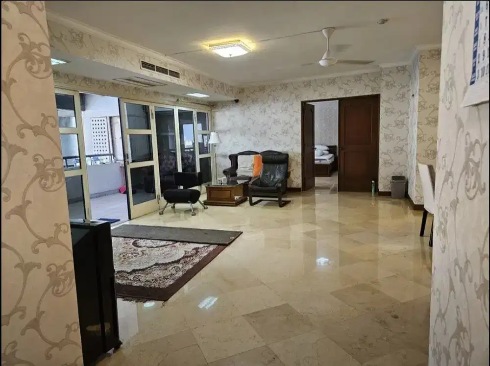 JUAL APARTEMEN 3 BR GRAND TROPIC, Jakarta Rp 2,7 Miliar, Full Furnish