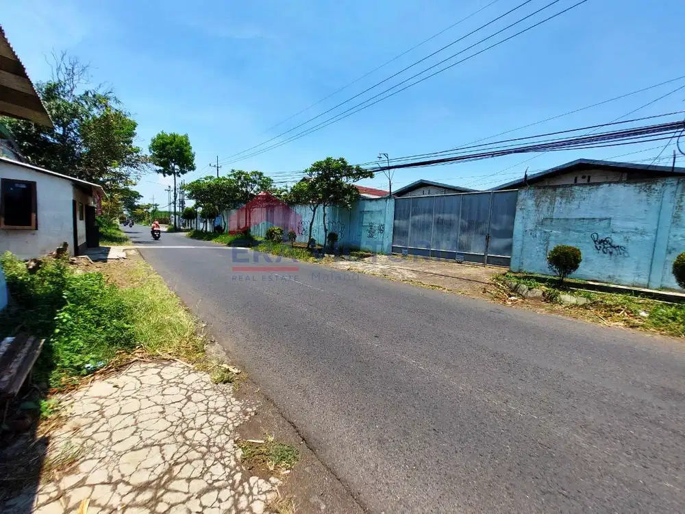 Gudang Kawasan Pergudangan Akses Kendaraan Besar Cocok untuk Usaha