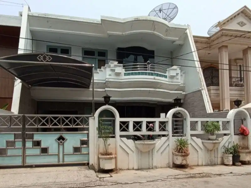 Dijual rumah sunter garden