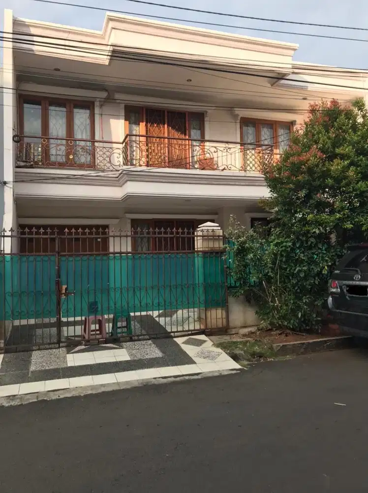 DIJUAL Rumah 2 Lantai di Kawasan Kelapa Gading ANTI BANJIR