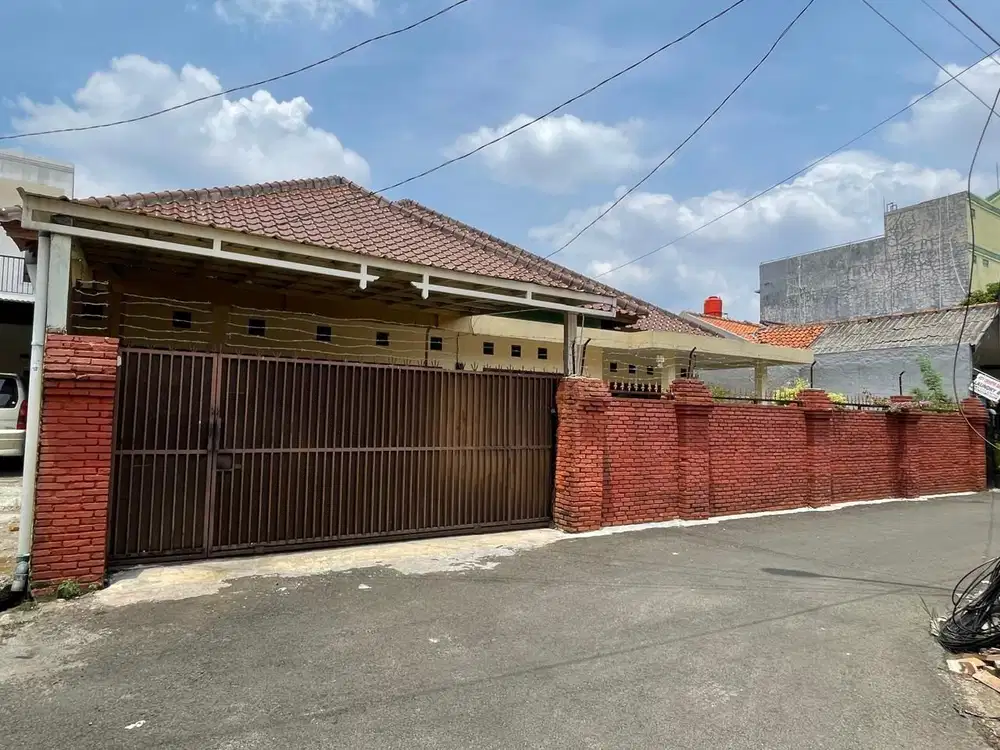 Dijual Rumah Nyaman Asri di Jagakarsa, Jakarta Selatan