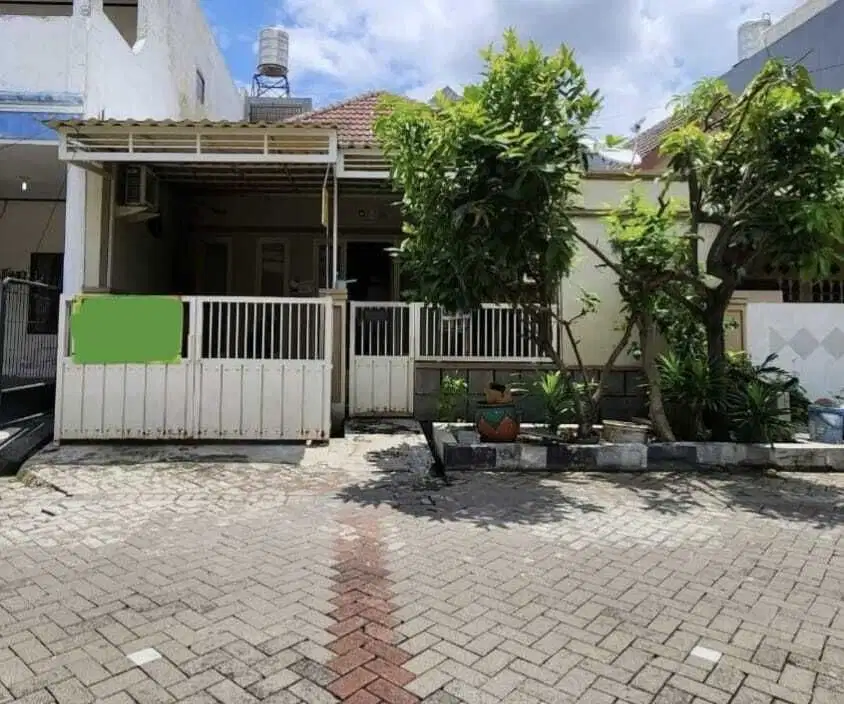 Rumah Murah One Gate Dekat Upn, Raya Merr, Juanda