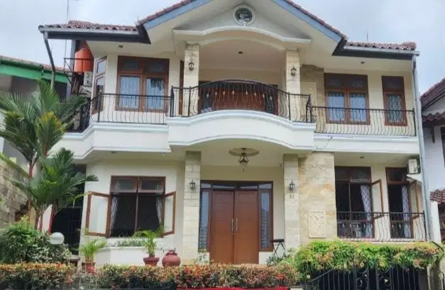 Rumah 2,5 Lantai,dekat Tol Bogor,Komplek Purimas,Jl Pahlawan,Bogor