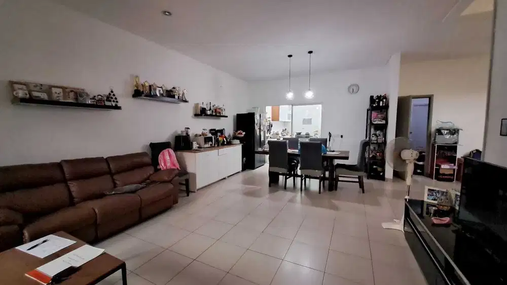 Dijual Rumah Bagus Nyaman di Cluster Alamanda JGC, Jakarta Timur