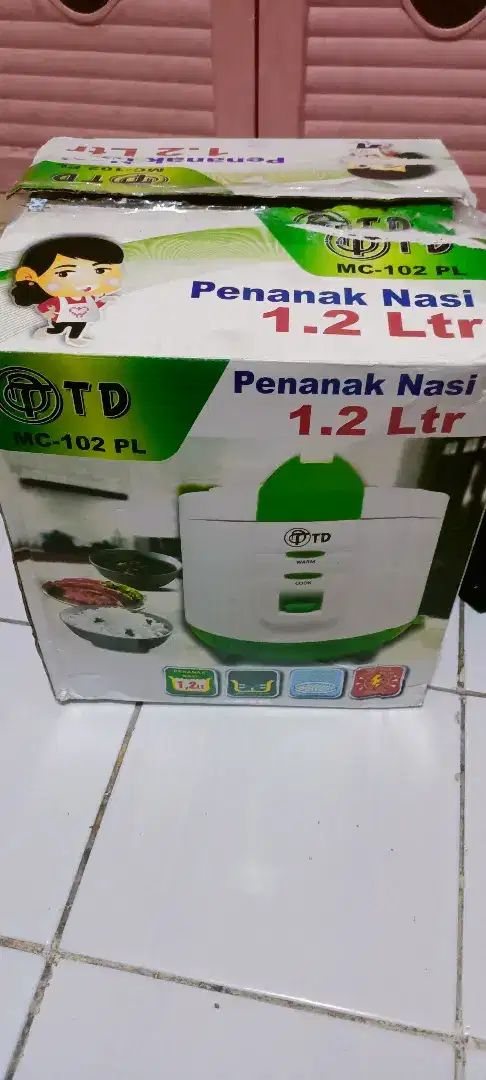Magic Com Baru merk TTD