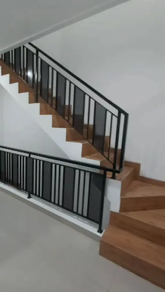 RUMAH 2 LANTAI DURI KEPA JAKARTA BARAT