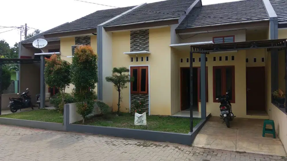 Rumah Syariah Siap Huni Cantik Strategis Dekat Toll JATIWARNA BEKASI