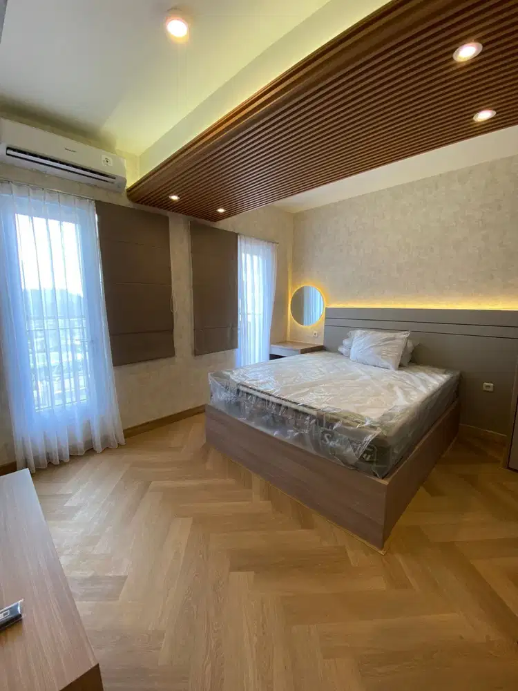 Disewa Apartemen Full Furnish New Unit di Podomoro Golf View