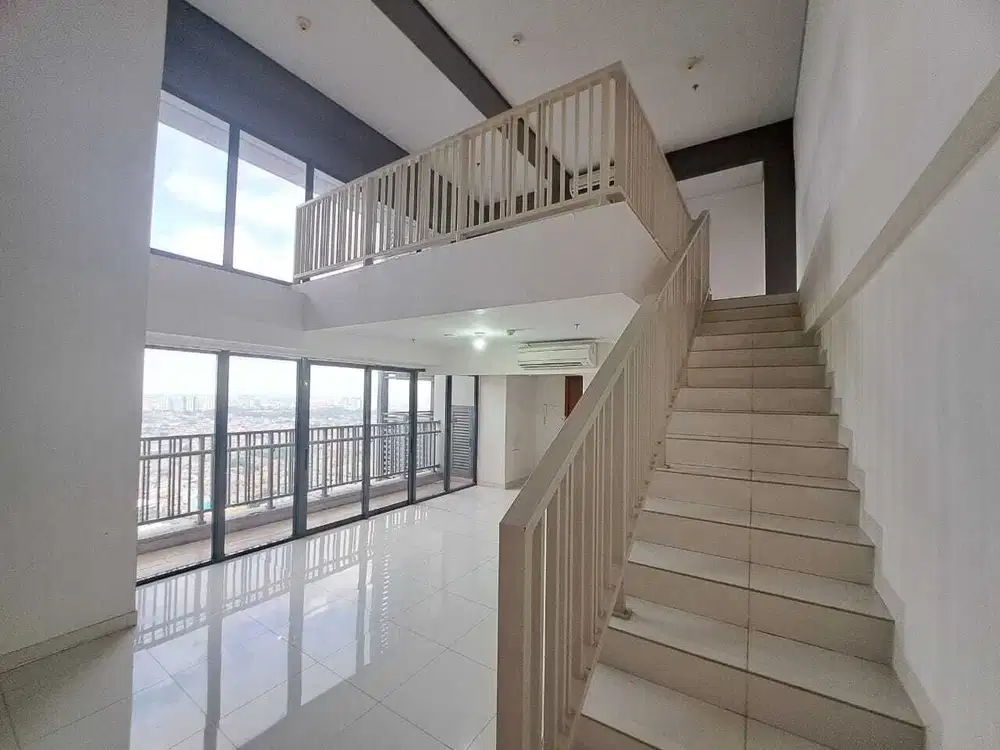 Sewa Kantor Murah 96 m2 di SOHO Pancoran Posisi Sudut Dgn View Bagus