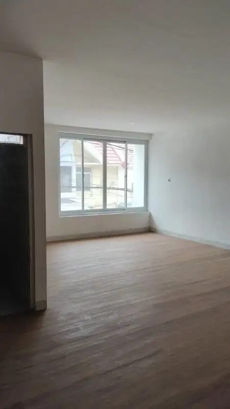 Rumah Taman Palem Lestari