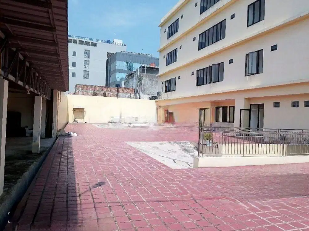 RUKO GANDENG 5 KEBAYORAN LAMA DEKAT PONDOK INDAH EX SHOWROOM