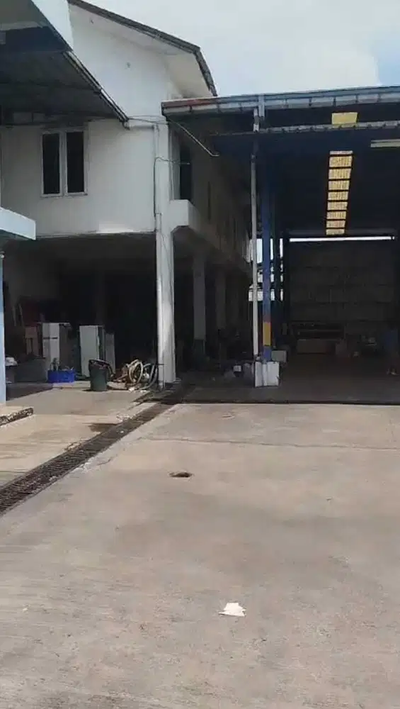 Disewakan Gudang. Bantar Gebang Bekasi.  Kondisi bagus. Siap pakai.