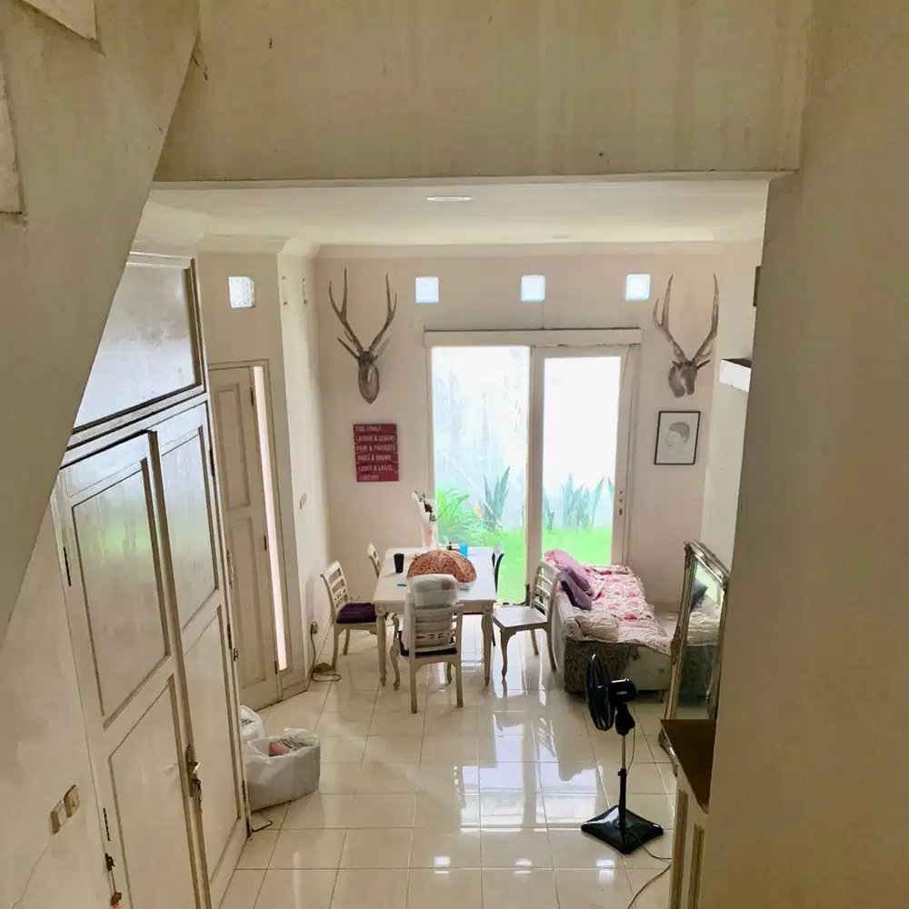 Jual BU rumah di Cirendeu Residence Serius Buyer Harga Digoyang