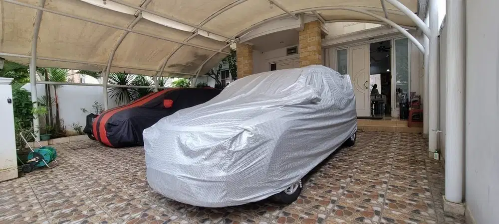 Dijual  Rumah mewah Royal Residence Jakarta Timur (turun harga)