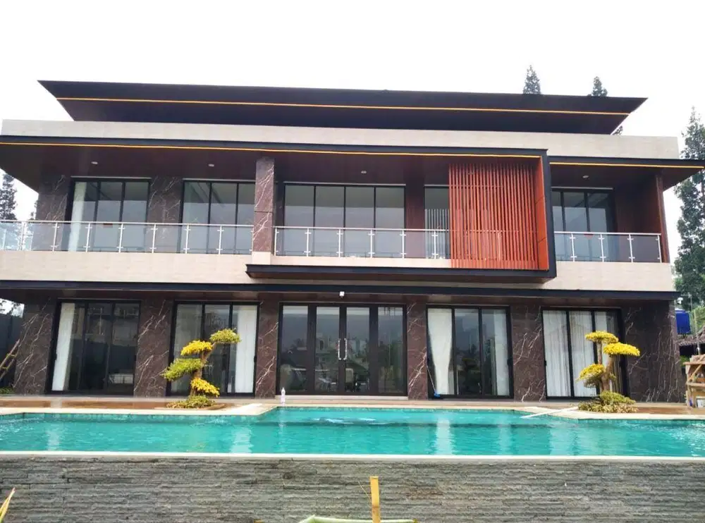 Dijual Villa di Cisarua Bogor