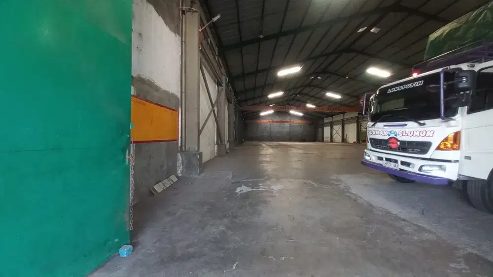 sewa gudang halaman pribadi sinar gedangan sidoarjo