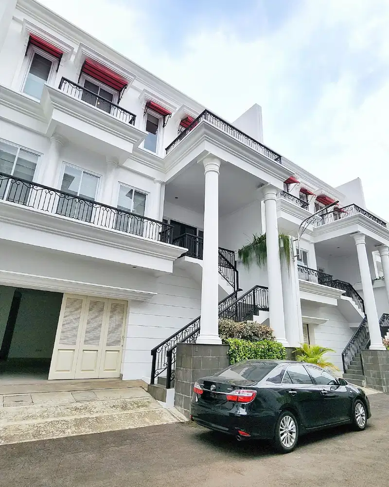 Dijual Hunian Mewah di Mansion 8, Hanya 10 Menit ke One Belpark Mall