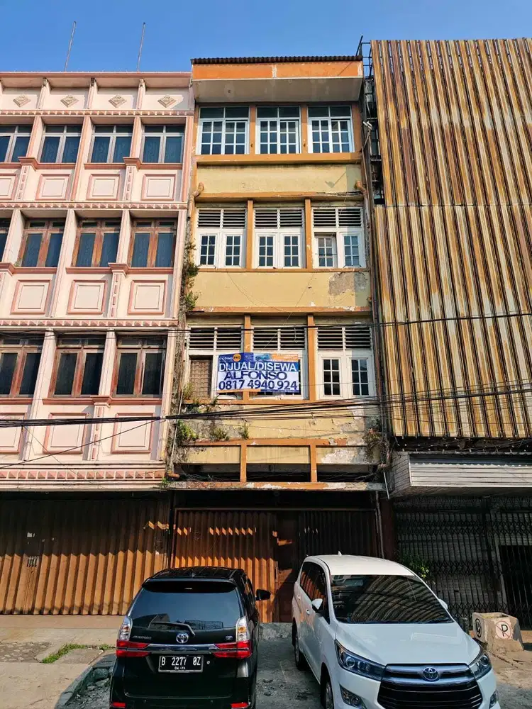 RUKO 4LT JL RAYA LAUTZE LOKASI STRATEGIS USAHA