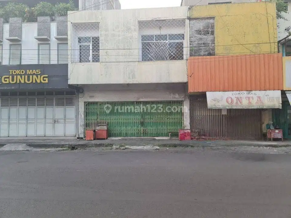 Ruko Strategis di Kawasan Premium Dekat Pasar Klewer Coyudan Solo